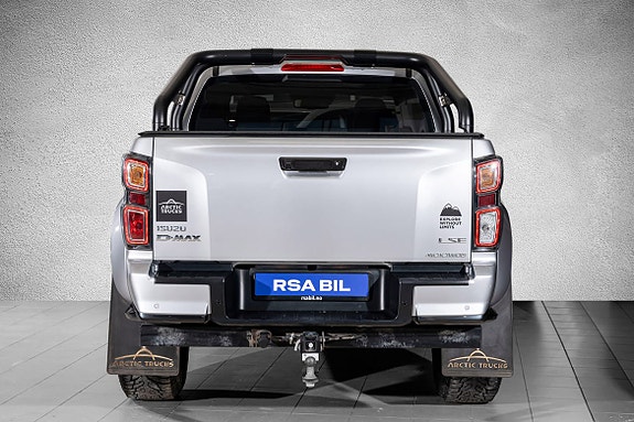 Isuzu D-max 3 of 5