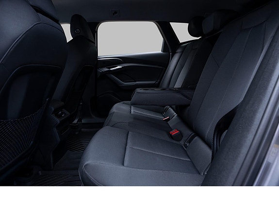 Audi A6 e-tron 27 of 30