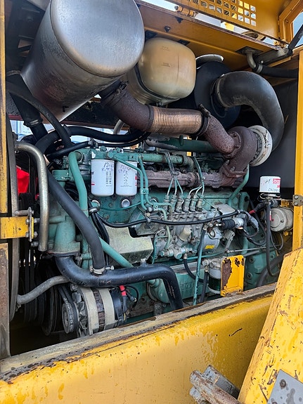 Volvo L120B 5 of 5