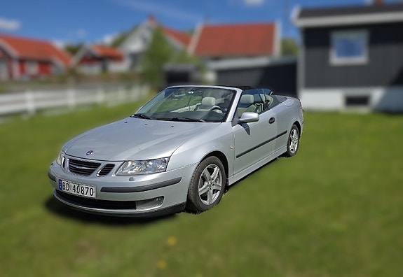 Saab 9-3 2 of 5