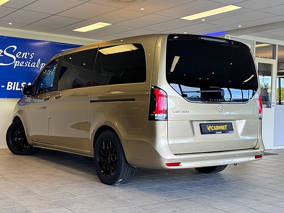 Mercedes-Benz EQV300 23 of 30