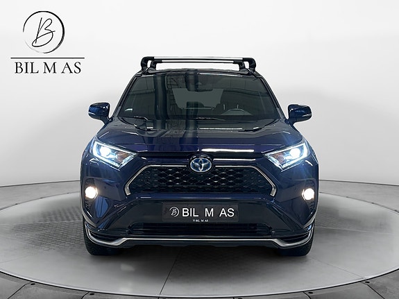 Toyota RAV4 Plug-in Hybrid 8 of 30