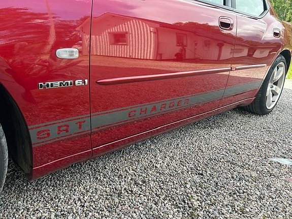 Dodge Charger 4 of 5