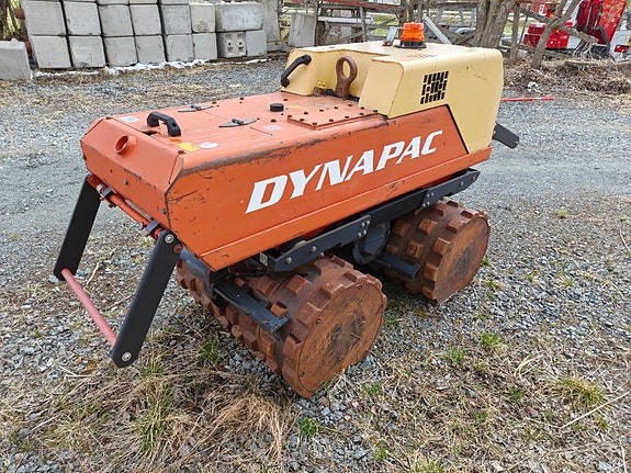 Dynapac LP8504 3 of 5
