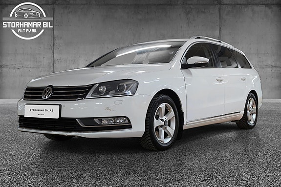 Volkswagen Passat 2 of 5