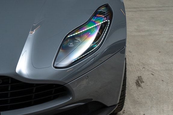 Aston Martin DB11 3 of 27