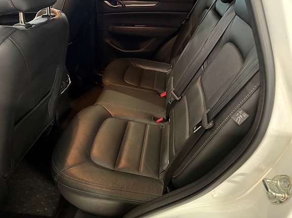 Mazda CX-5 8 of 17