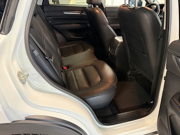 Mazda CX-5 9 of 17