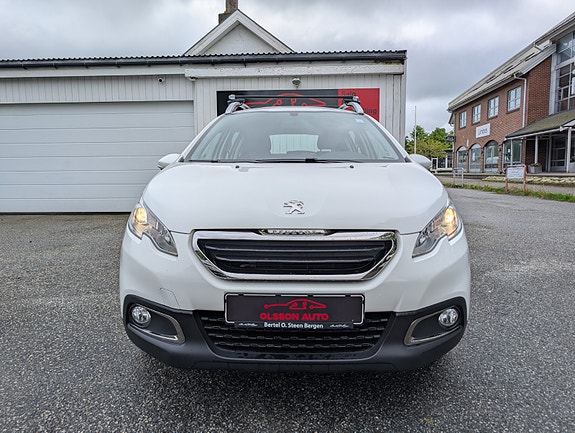Peugeot 2008 3 of 5
