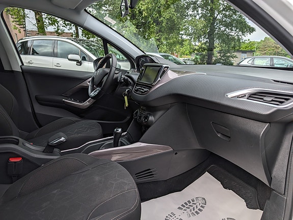 Peugeot 2008 15 of 27