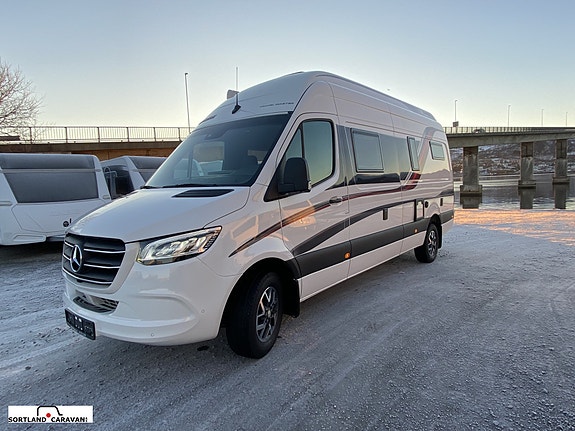 KABE TM Van V690 7 of 30