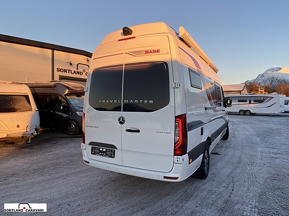 KABE TM Van V690 4 of 30