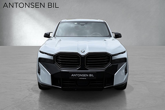 BMW XM 2 of 20
