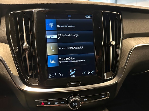 Volvo V60 Cross Country 23 of 28