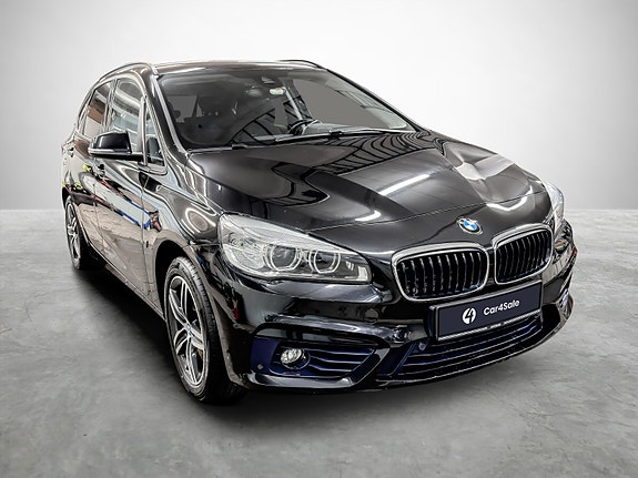 BMW 225xe 7 of 25