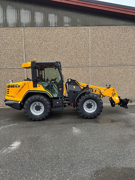 Dieci Agri Pivot T60 8 of 24