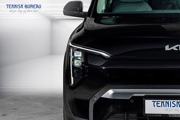 Kia EV3 3 of 5