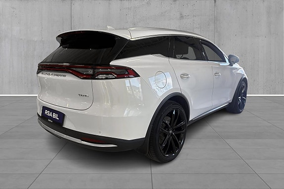 BYD Tang 5 of 5