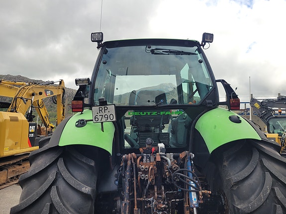 Deutz Fahr Agrotron 120 9 of 24