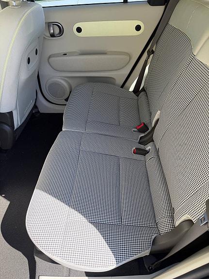 Hyundai Inster 9 of 16