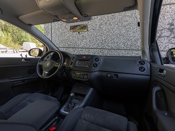 Volkswagen Golf Plus 18 of 30