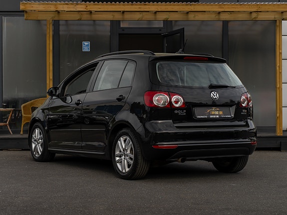 Volkswagen Golf Plus 9 of 30
