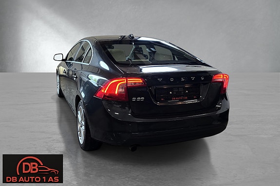 Volvo S60 5 of 5