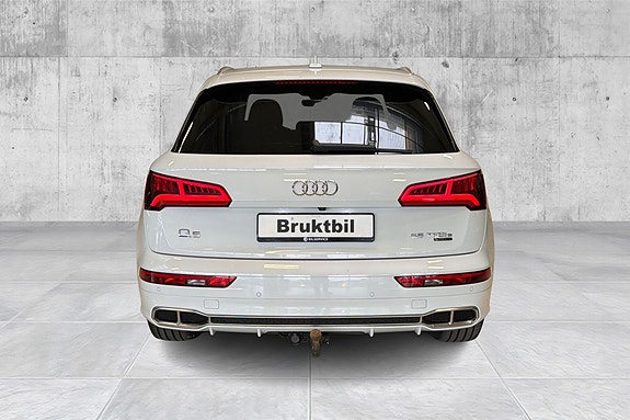 Audi Q5 4 of 5