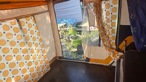 Combi-Camp 9 of 12