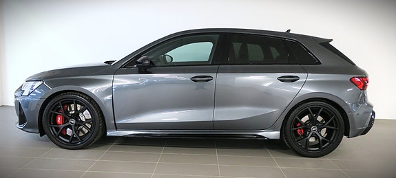 Audi RS3 2 of 5