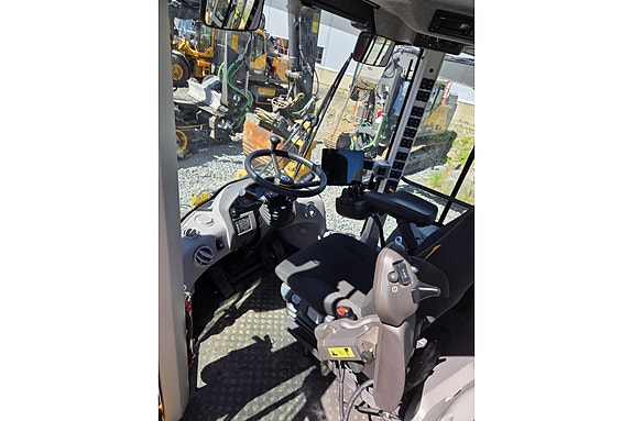 Volvo L60H2 6 of 9