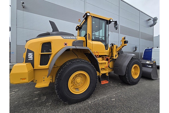 Volvo L60H2 2 of 9