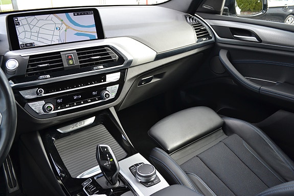 BMW X3 29 of 30