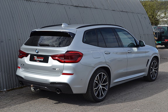 BMW X3 9 of 30