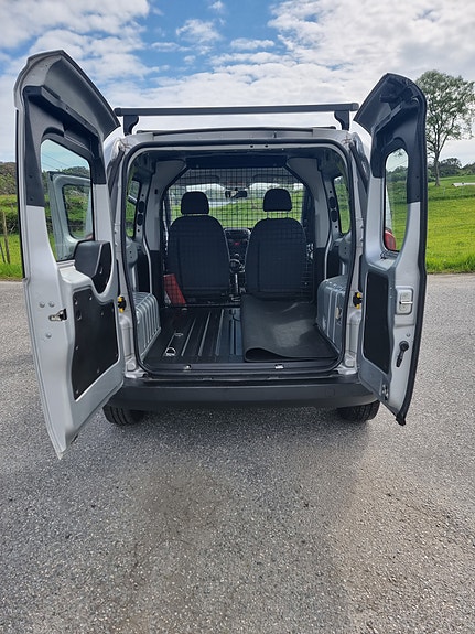 Peugeot Bipper 7 of 15