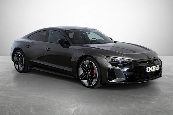 Audi e-tron GT RS 4 of 5