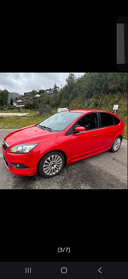 Ford Focus 8 of 13