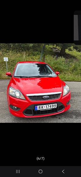 Ford Focus 7 of 13