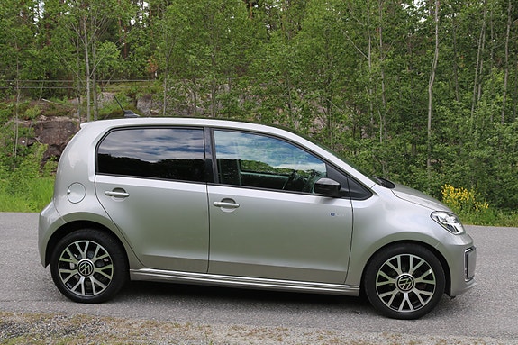 Volkswagen UP! 8 of 18