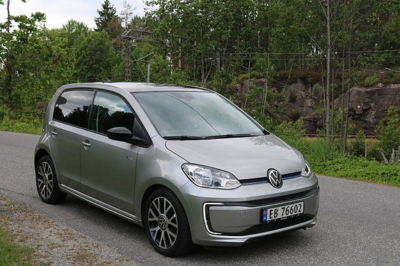 Volkswagen UP! 9 of 18