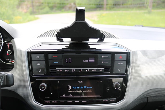 Volkswagen UP! 15 of 18