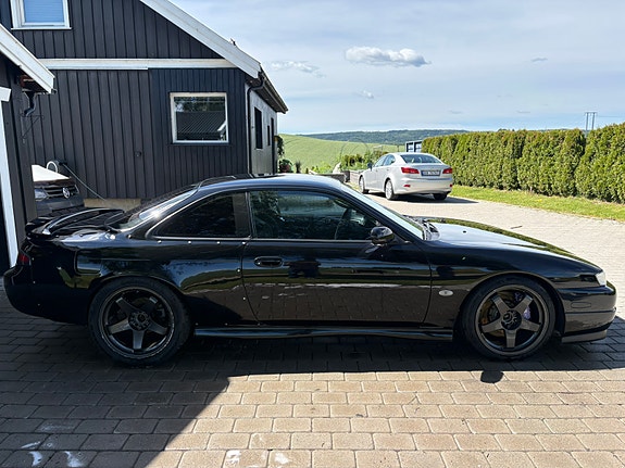 Nissan 200 SX 2 of 5