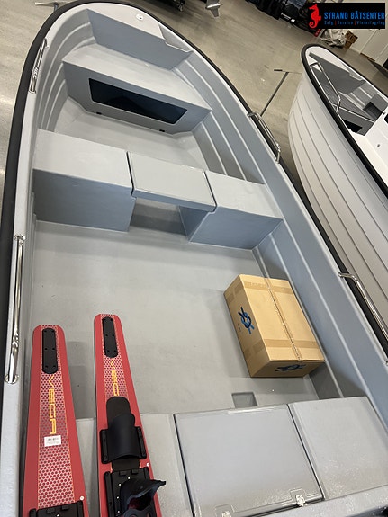 Sting 470 Pro m/30hk Mercury EFi, lanterner, tauverk, fendere og dregg 6 of 6