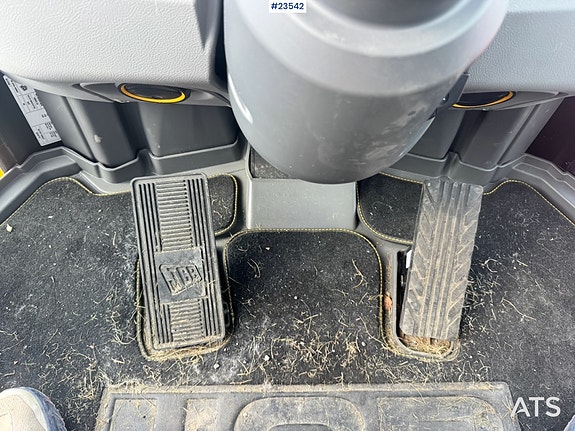 JCB  9010 30 of 30