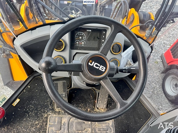 JCB  9010 22 of 30