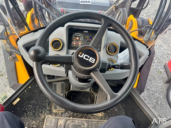 JCB  9010 25 of 30