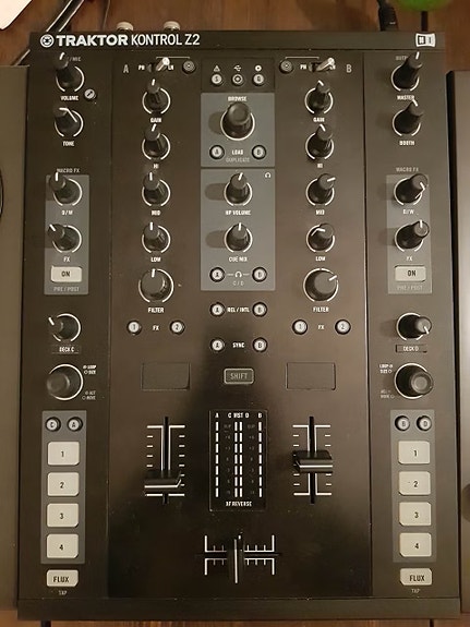 Product image 3 of 3