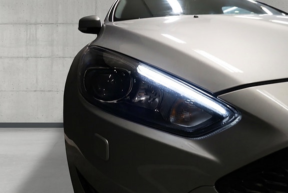 Ford Focus 4 of 5