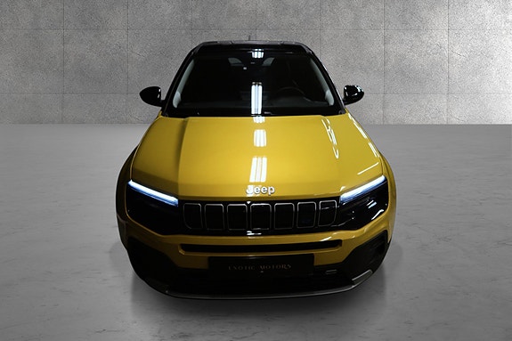 Jeep Avenger 2 of 5