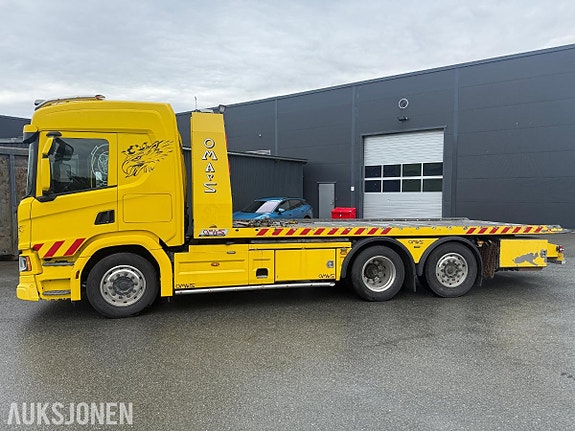 Scania P-serie 2 of 5
